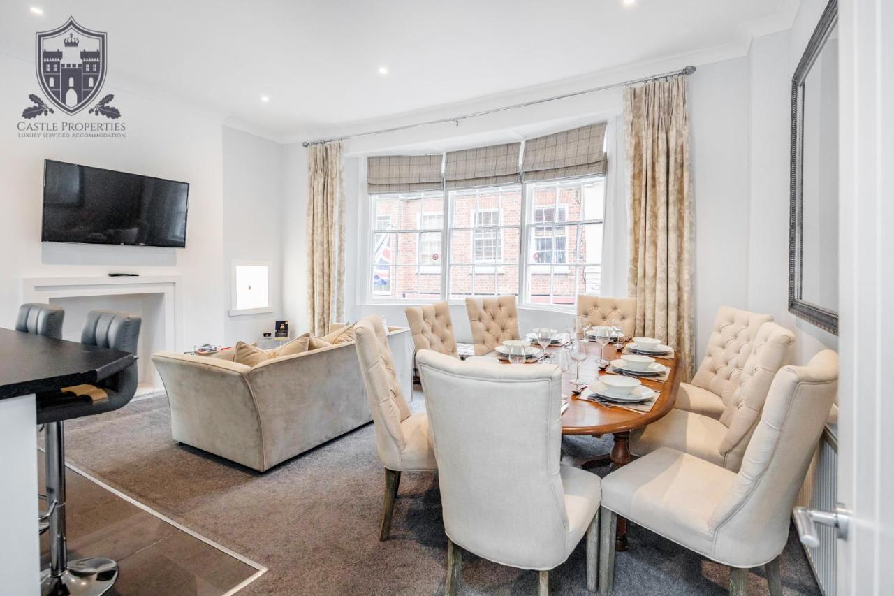 Castle Properties: The Sovereign 5 Bed Town House Windsor Eksteriør bilde